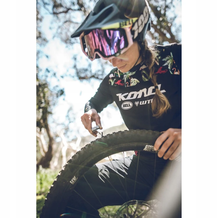 Lezyne Classic Tubeless Kit do opon