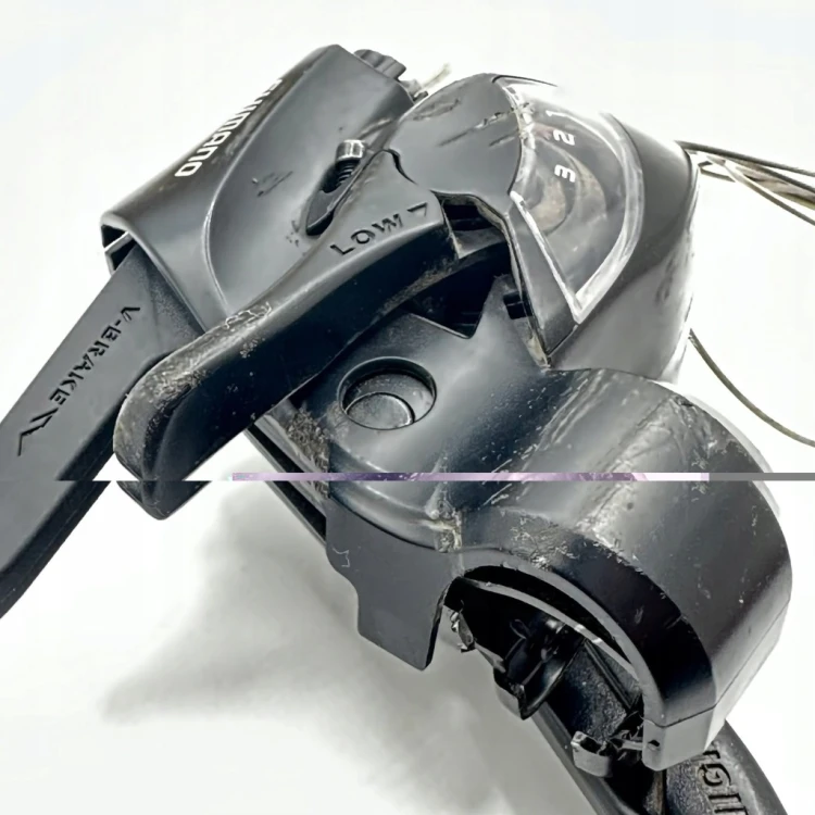 Klamkomanetka Shimano ST-EF41-7R tylna
