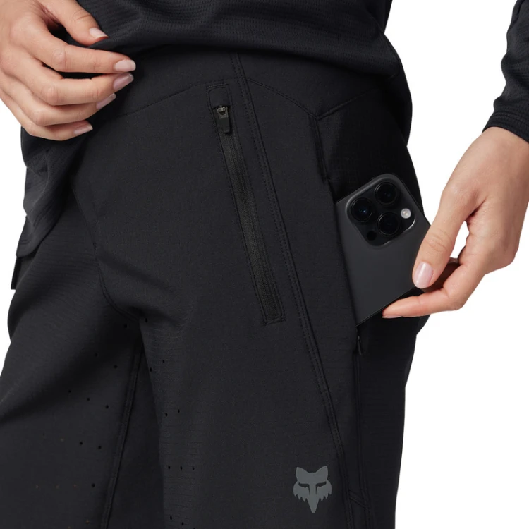 SPODENKI ROWEROWE DAMSKIE FOX DEFEND BLACK 4