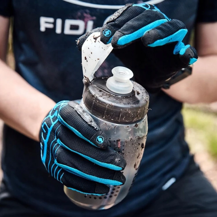 Bidon Fidlock 450 ml + Baza Bike czarny